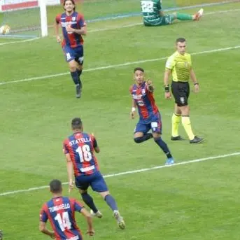 Coronavirus, sei calciatori della Vibonese positivi: rinviata la prossima partita