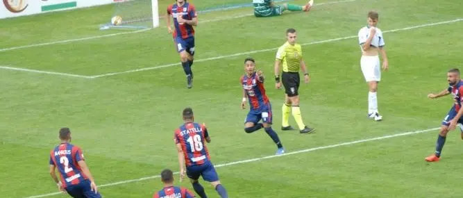 Coronavirus, sei calciatori della Vibonese positivi: rinviata la prossima partita