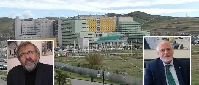 Reparti saturi a Catanzaro, ultimatum ospedale al policlinico: «Avete 75 posti letto inutilizzati»