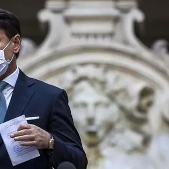Nuovo Dpcm, Conte valuta coprifuoco alle 18 e limitazioni agli spostamenti tra Regioni