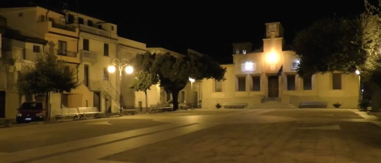 Pazzano, dove il coronavirus non è arrivato e l’unico bar chiude alle 18