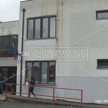 Coronavirus Montalto, contagi a scuola: chiusi due istituti comprensivi