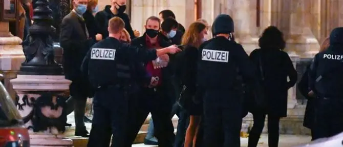 Attacco a Vienna, sei sparatorie in città: 4 morti e diversi feriti
