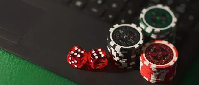 Scommesse in negozio di articoli da pesca nel Crotonese: multa per il titolare