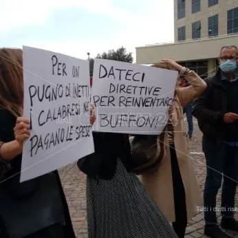 Zona rossa in Calabria, alla Cittadella di Catanzaro esplode la protesta