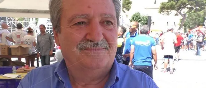 Falso in atto pubblico, indagato ex sindaco di Scalea Gennaro Licursi