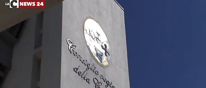 Consiglio regionale su zona gialla, Aieta e Billari: «Una goffa strategia»