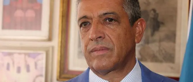 Coronavirus a Cassano allo Ionio, il sindaco Papasso chiude il cimitero