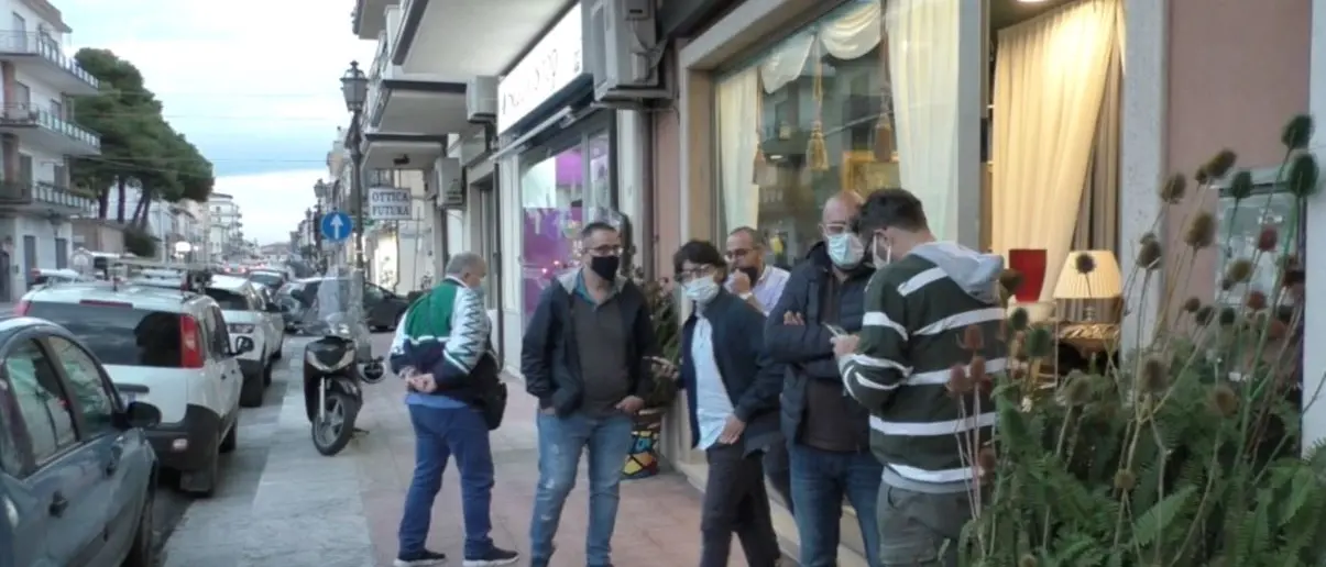 Calabria zona rossa, gli imprenditori di Siderno non ci stanno: «Adesso basta»