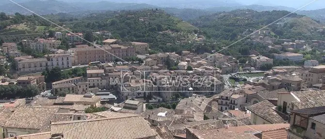 Cosenza sempre più green: è tra le 10 città più vivibili d'Italia. Ultima Vibo