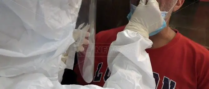 Coronavirus Lamezia, 180 casi in città: nel circondario è corsa ai tamponi