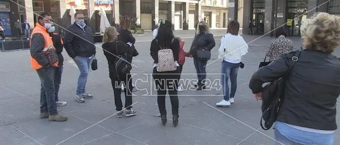 Coronavirus, scuole Cosenza: braccio di ferro tra sindaco e alcune mamme