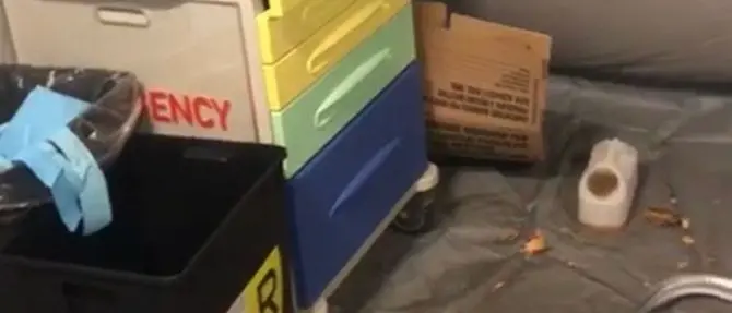 Corigliano Rossano, sospetto Covid da stamattina in una tenda: la denuncia VIDEO