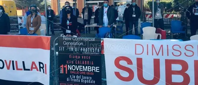 Castrovillari, sit-in dei commercianti e autonomi per il lavoro e la sanità
