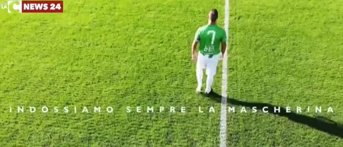 “Indossiamo sempre la mascherina”: ecco la campagna della Vigor Lamezia