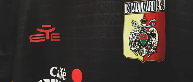 Lega Pro, un buon Catanzaro batte il Teramo di misura: decide Carlini