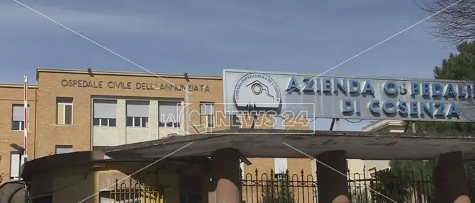 Cosenza, all’Annunziata arrivano altri medici e apre un nuovo reparto Covid