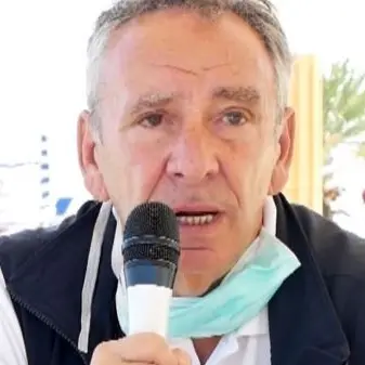 Rossano, Oculistica chiusa per far spazio al polo Covid. Polemiche sui percorsi per i pazienti contagiati