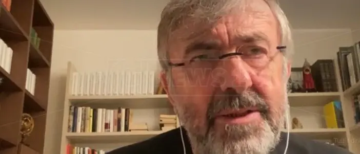 Zuccatelli fa mea culpa sulle mascherine e su Gino Strada: «Darebbe un valido contributo»