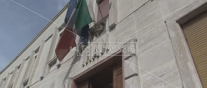 Asp Cosenza, a rischio 41 dipendenti: per loro niente rinnovo del contratto