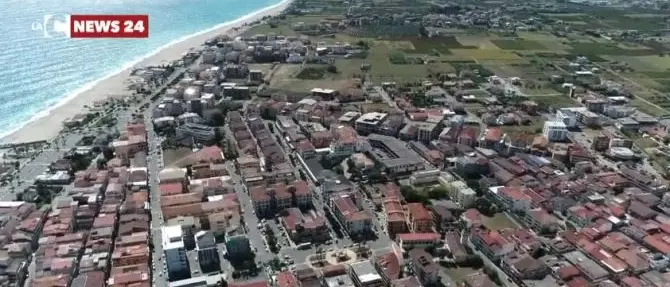 Coronavirus, a Cirò Marina partiti i primi test rapidi su docenti e personale Ata