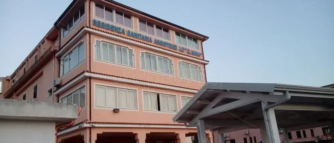 Coronavirus a Botricello, si allarga il focolaio nella rsa Sant'Anna: 24 casi