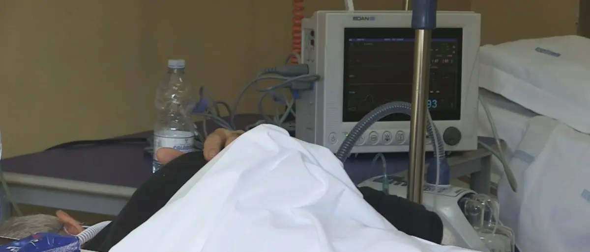 Coronavirus, in Italia indice di mortalità tra i più alti al mondo: 4 decessi ogni 100 positivi