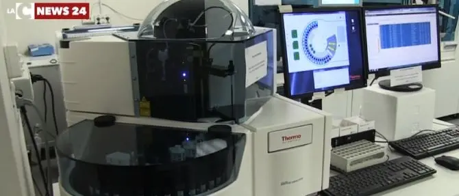 Coronavirus Calabria, 5mila tamponi in Puglia. Emiliano: «Collaboriamo»