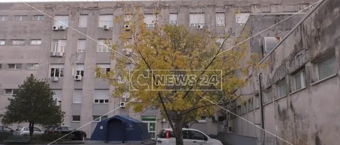 Ospedale di Praia, il sindacato degli infermieri: «Non può essere polo Covid»