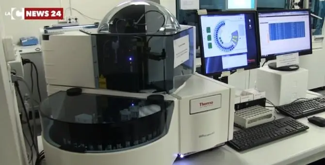 Coronavirus, l’Asp di Crotone acquista una macchina per processare i tamponi