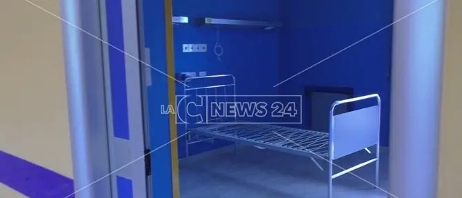 Ospedale Cetraro, lavori non finiti e due terzi del reparto Covid a rischio