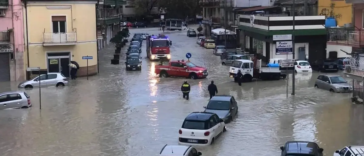 Maltempo, nel Crotonese situazione critica: fiumi sorvegliati speciali