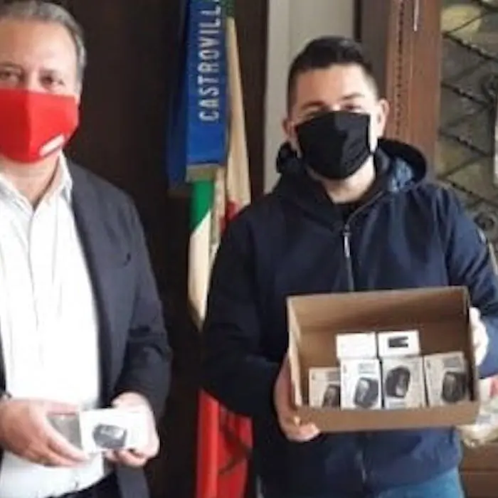 Coronavirus Castrovillari, donati al Comune dieci saturimetri