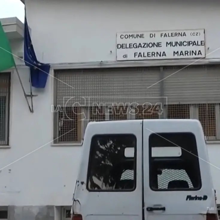 Scioglimento a Falerna, i consiglieri di maggioranza sulle dimissioni: «Nessun tradimento»