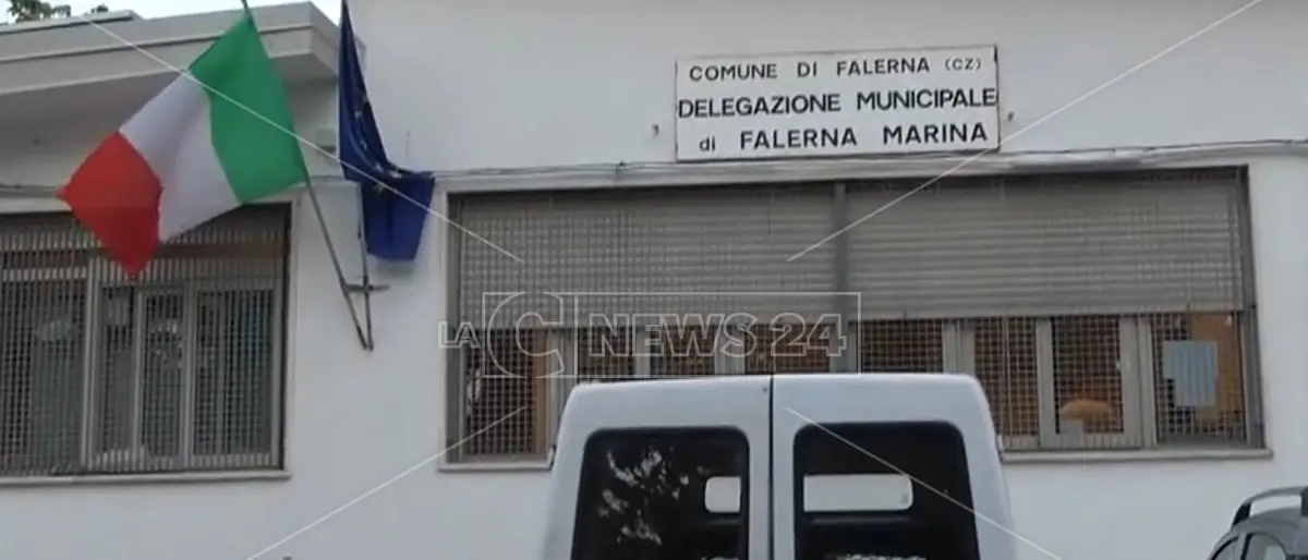 Scioglimento a Falerna, i consiglieri di maggioranza sulle dimissioni: «Nessun tradimento»