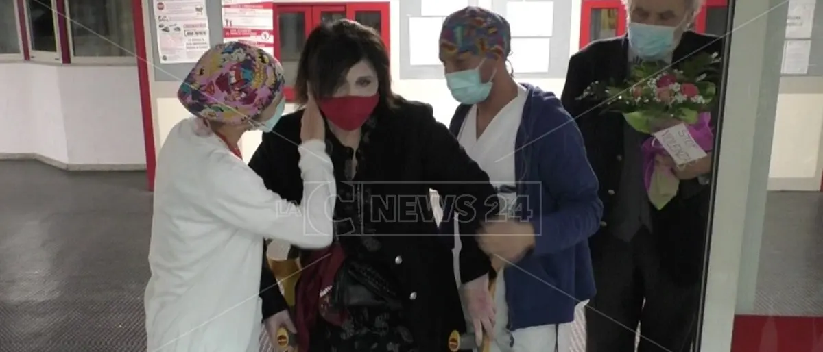 L'ex marito le diede fuoco, Maria Antonietta Rositani torna a casa dopo 20 mesi