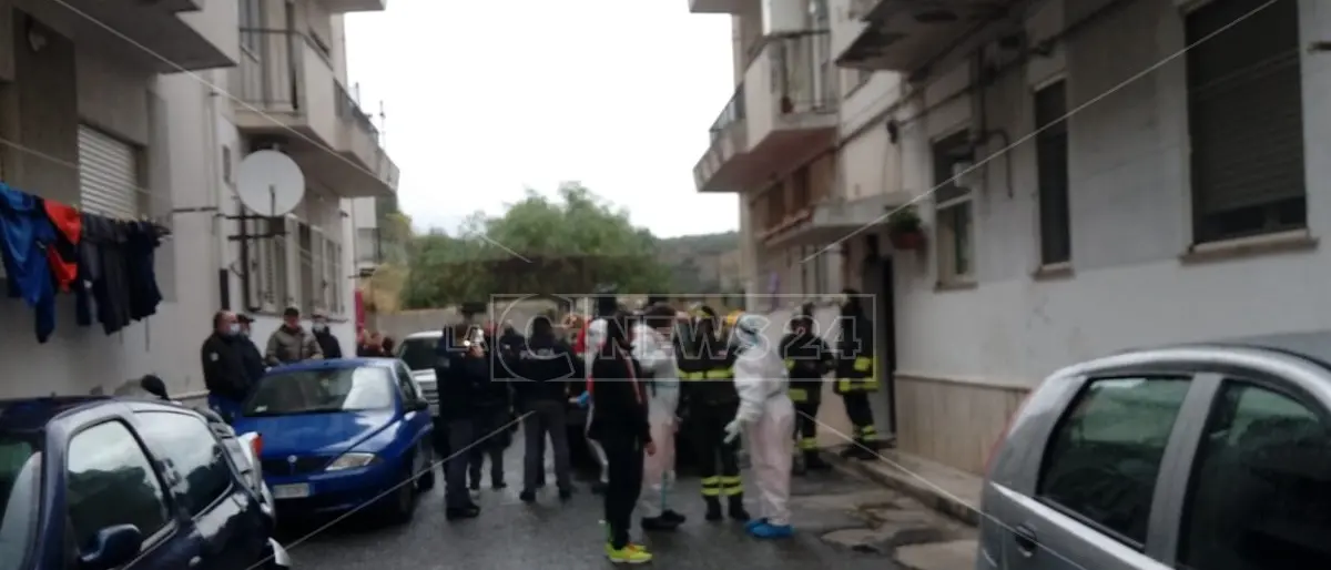 Catanzaro, anziano muore carbonizzato nell'incendio di una abitazione a Pianocasa