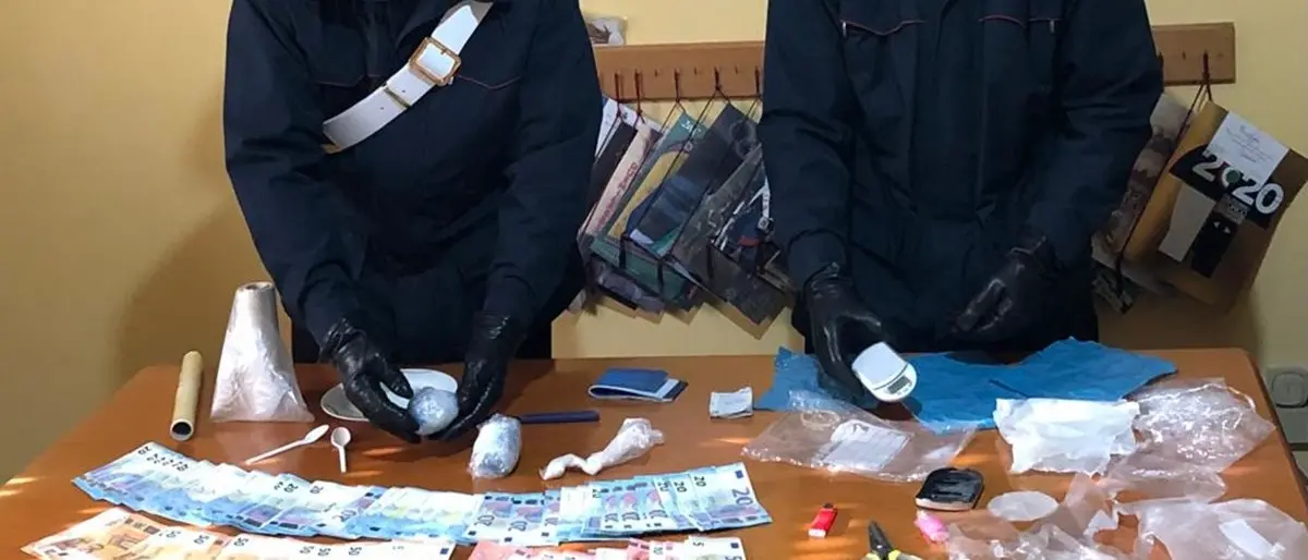 Avevano cocaina in casa, arrestata una coppia di Guardia Piemontese