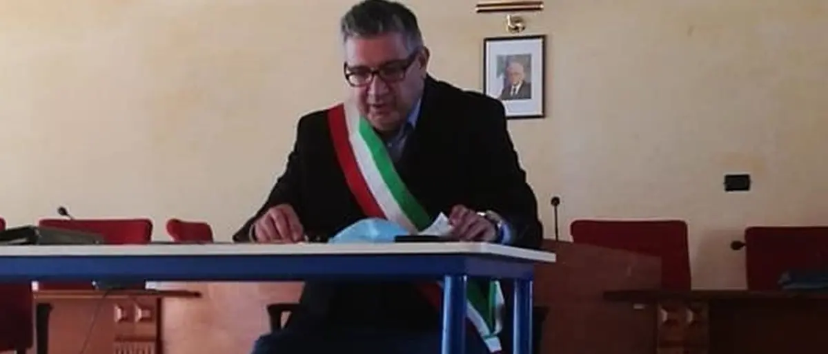 Coronavirus Cotronei, il sindaco: «Valutiamo con la Regione l'istituzione della zona rossa»