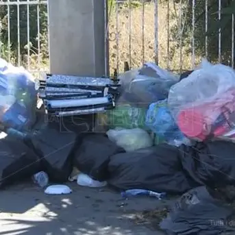 A Corigliano-Rossano discarica chiusa e lavoratori in cig, Uil chiede incontro in prefettura