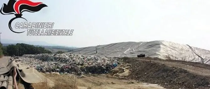 Lamezia, tre persone denunciate per gestione non autorizzata dei rifiuti