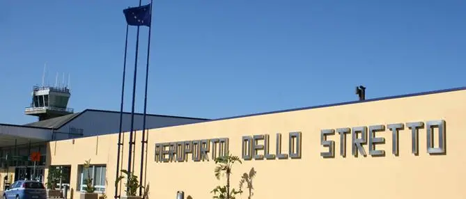 Aeroporto dello Stretto, Blue Panorama inizia la fuga dallo scalo