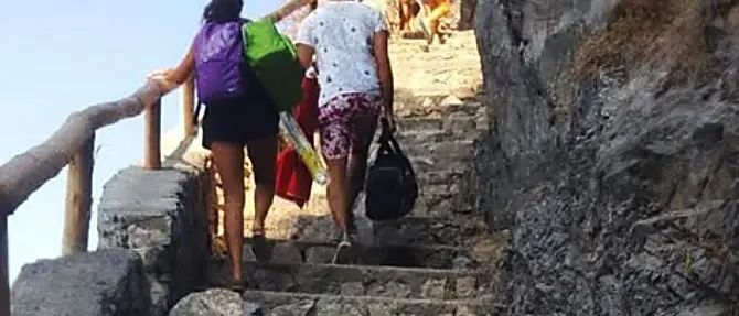 Il “paradiso” torna a franare: nuovo cedimento sul sentiero dell’Arcomagno