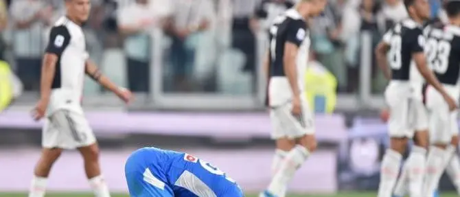 Il Napoli regala alla Juve la vittoria. Decide un autogol di Koulibaly
