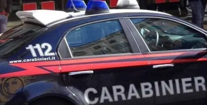 Finge l’acquisto di una moto ma la ruba e fugge via: arrestato