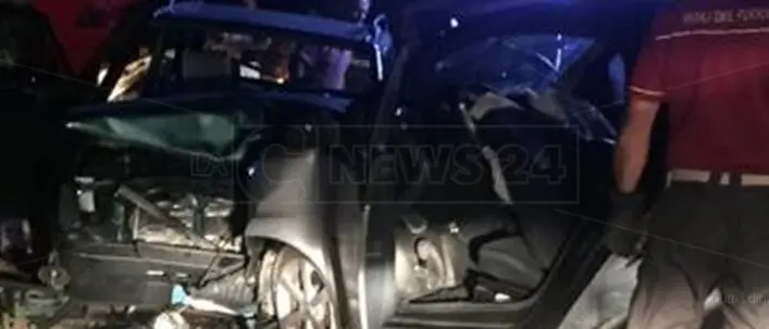Tre feriti gravi a Nocera in un drammatico incidente stradale
