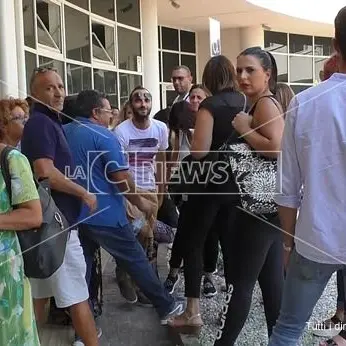 Fumata nera per i precari dell'ospedale Pugliese, saranno licenziati