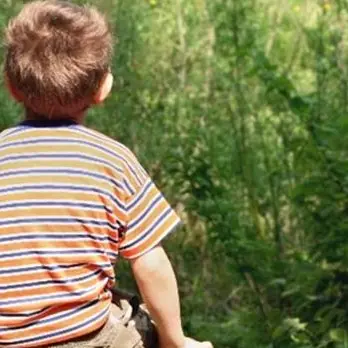 Il bimbo addestrato dal padre a trafficare droga: «Episodio inquietante»