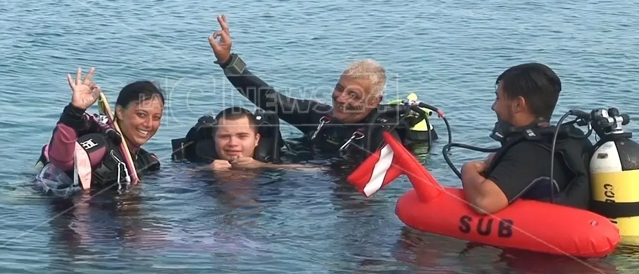 Le immersioni senza barriere di Pierpaolo: «La subacquea? Sport inclusivo»