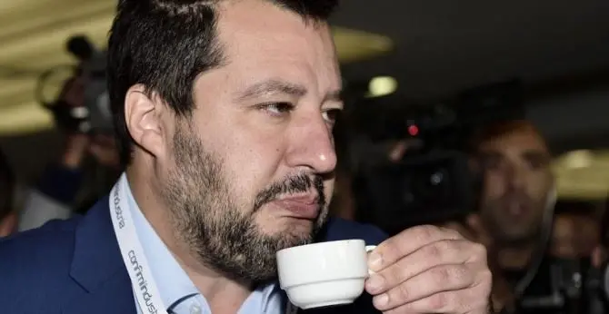 Salvini si è “suicidato”: non lo ha fermato Bruxelles ma il provincialismo in salsa padana